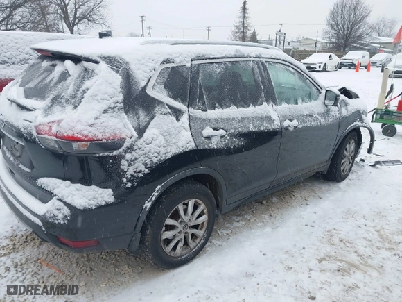 2018 Nissan Rogue S with VIN KNMAT2MV0JP576886, listed as a IAAI auction lot 41278473 with 58,570 mi miles. Bid and sale history available at carsss.com. Image 4.