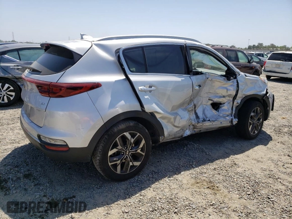2020 Kia Sportage EX with VIN KNDPN3AC8L7780402, listed as a Copart auction lot 55964355 with 91,728 mi miles and Salvage title. Bid and sale history available at DreamBid. Image 3.