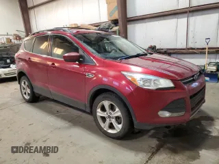 2013 Ford Escape SE with VIN 1FMCU9GX6DUB18752, listed as a Copart auction lot 88481935 with 173,881 mi miles and Salvage title. Bid and sale history available at DreamBid. Image 4.