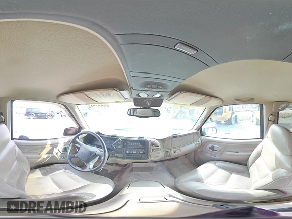 1998 Chevrolet Tahoe z VIN 1GNEK13R7WJ348565, wystawiony jako Copart lot #53375725 z przebiegiem 176 919 mil mil oraz Szkoda całkowita • Salvage title. Historia ofert i sprzedaży dostępna na DreamBid. Obrazek 14.