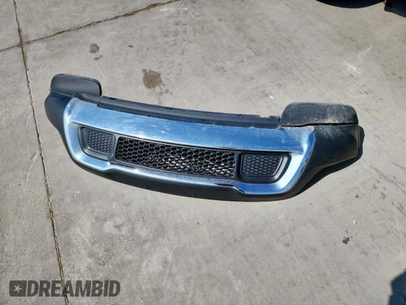 2014 Jeep Grand Cherokee Limited с VIN 1C4RJFBG1EC584268, выставлен на аукционе Copart как лот 61862595 с пробегом 140 926 миль миль и Списание • Salvage title. История ставок и продаж доступна на DreamBid. Изображение 13.