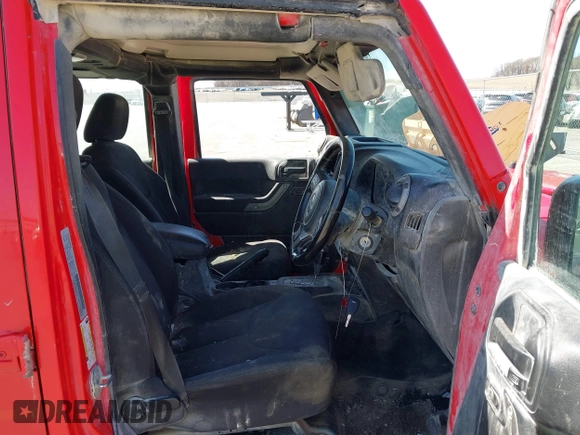 2016 Jeep Wrangler Unlimited Sport RHD with VIN 1C4BJWKG2GL321551, listed as a IAAI auction lot 41975136 with 229,019 mi miles and . Bid and sale history available at DreamBid. Image 5.
