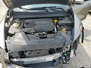 2017 Jeep Cherokee Latitude z VIN 1C4PJLCB3HW502519, wystawiony jako Copart lot #56926335 z przebiegiem 47 549 mil mil oraz Szkoda całkowita • Salvage title. Historia ofert i sprzedaży dostępna na DreamBid. Obrazek 12.