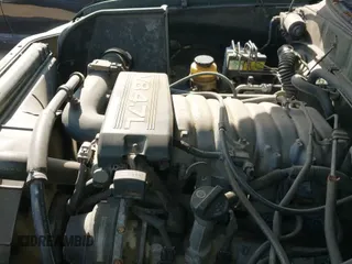 2000 Toyota Tundra SR5 с VIN 5TBBT4417YS058215, выставлен на аукционе IAAI как лот 43329100 с пробегом 134 851 миль миль и . История ставок и продаж доступна на DreamBid. Изображение 13.