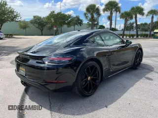 2024 Porsche 718 Cayman with VIN WP0AA2A87RK255246, listed as a Copart auction lot 53798415 with 1,250 mi miles and Non Repairable. Bid and sale history available at DreamBid. Image 3.