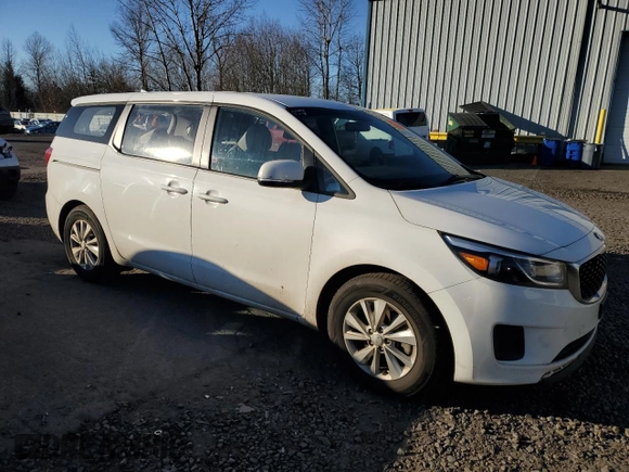 2016 Kia Sedona L with VIN KNDMA5C15G6150001, listed as a Copart auction lot 44647655 with 111,220 mi miles and Salvage Title. Bid and sale history available at carsss.com. Image 4.