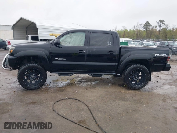 2015 Toyota Tacoma with VIN 3TMLU4EN9FM181683, listed as a IAAI auction lot 41980940 with 176,523 mi miles and . Bid and sale history available at DreamBid. Image 14.