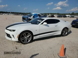 2018 Chevrolet Camaro 2LT with VIN 1G1FD1RX2J0112684, listed as a Copart auction lot 72265094 with 0 mi miles and Salvage Title. Bid and sale history available at carsss.com. Image 1.