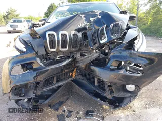 2018 Jeep Cherokee Latitude Plus с VIN 1C4PJMLX5JD500693, выставлен на аукционе IAAI как лот 42615630 с пробегом 113 449 миль миль и . История ставок и продаж доступна на DreamBid. Изображение 6.