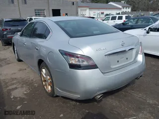 2013 Nissan Maxima 3.5 S with VIN 1N4AA5AP5DC800328, listed as a IAAI auction lot 41747901 with 137,416 mi miles. Bid and sale history available at carsss.com. Image 3.