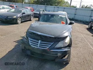 2012 Hyundai Genesis 5.0L R-Spec with VIN KMHGC4DH8CU174145, listed as a Copart auction lot 71263914 with 178,306 mi miles and Salvage Title. Bid and sale history available at carsss.com. Image 10.
