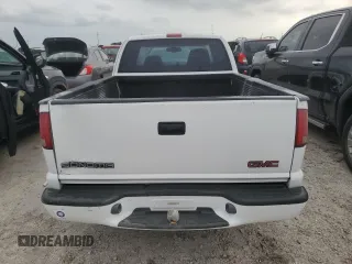 1998 GMC Sonoma SLS with VIN 1GTCS1949W8543165, listed as a Copart auction lot 73787354 with 120,465 mi miles and Non Repairable. Bid and sale history available at carsss.com. Image 6.