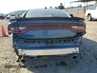 2021 Dodge Charger R/T z VIN 2C3CDXCTXMH668765, wystawiony jako Copart lot #54455175 z przebiegiem 41 019 mil mil oraz Szkoda całkowita • Salvage title. Historia ofert i sprzedaży dostępna na DreamBid. Obrazek 6.