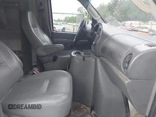 2005 Ford Econoline Cargo with VIN 1FTRE14W65HA89689, listed as a IAAI auction lot 42607059 with 260,935 mi miles and . Bid and sale history available at DreamBid. Image 5.