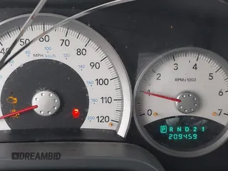 2005 Dodge Dakota SLT with VIN 1D7HE48K25S232893, listed as a IAAI auction lot 41932773 with 209,459 mi miles and . Bid and sale history available at DreamBid. Image 7.