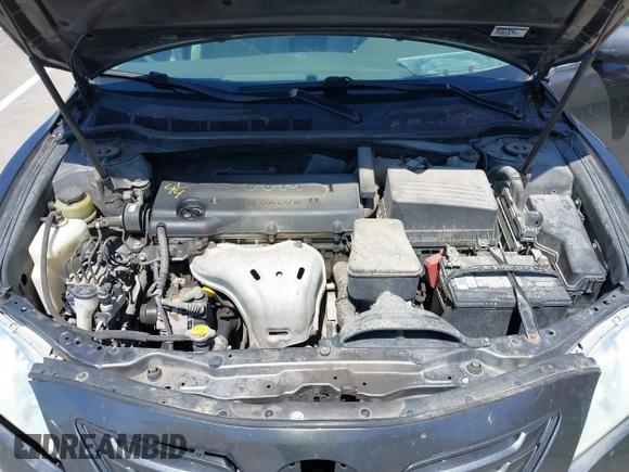 2008 Toyota Camry LE z VIN 4T4BE46K88R013921, wystawiony jako IAAI lot #42198695 z przebiegiem 148 370 mil mil oraz . Historia ofert i sprzedaży dostępna na DreamBid. Obrazek 10.