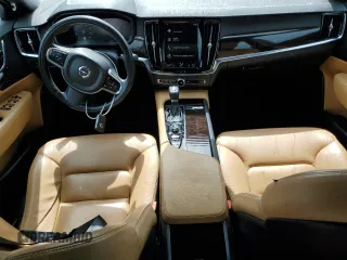 2018 Volvo S90 Momentum с VIN LVY982AK3JP018361, выставлен на аукционе Copart как лот 55342585 с пробегом 85 889 миль миль и Списание • Salvage title. История ставок и продаж доступна на DreamBid. Изображение 8.