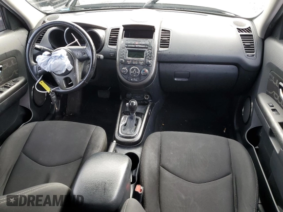 2013 Kia Soul + z VIN KNDJT2A60D7531688, wystawiony jako Copart lot #87522505 z przebiegiem 190 550 mil mil oraz Szkoda całkowita • Salvage title. Historia ofert i sprzedaży dostępna na DreamBid. Obrazek 8.