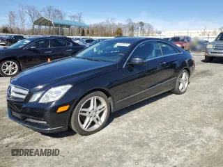 2013 Mercedes-Benz E-Class E 350 with VIN WDDKJ5KB2DF201425, listed as a Copart auction lot 45307625 with 68,230 mi miles and Salvage Title. Bid and sale history available at carsss.com. Image 1.