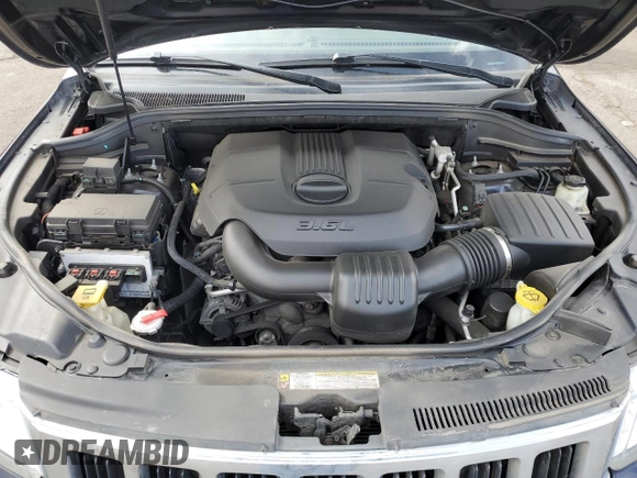 2011 Jeep Grand Cherokee Laredo with VIN 1J4RR4GG8BC660743, listed as a Copart auction lot 46537665 with 75,758 mi miles and Salvage Title. Bid and sale history available at carsss.com. Image 14.