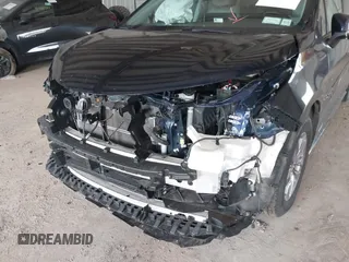 2021 Toyota Sienna LE z VIN 5TDKRKEC3MS070561, wystawiony jako IAAI lot #42331063 z przebiegiem 56 413 mil mil oraz . Historia ofert i sprzedaży dostępna na DreamBid. Obrazek 6.