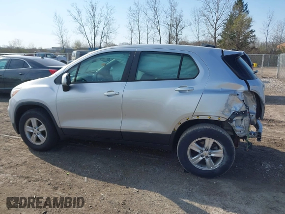 2018 Chevrolet Trax LS with VIN KL7CJNSB6JB510894, listed as a IAAI auction lot 42045055 with 118,647 mi miles. Bid and sale history available at carsss.com. Image 14.