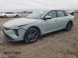 2025 Kia K4 LXS with VIN 3KPFT4DE8SE050010, listed as a Copart auction lot 46000115 with 1,667 mi miles and Salvage Title. Bid and sale history available at carsss.com. Image 1.