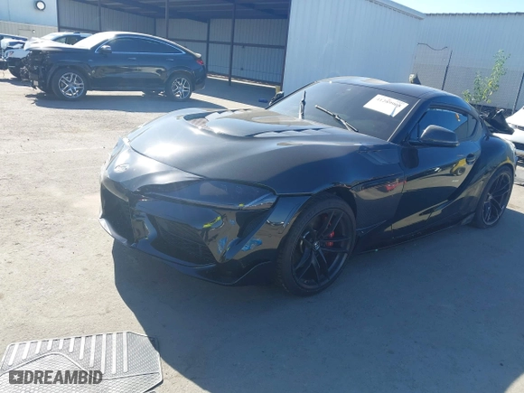 2021 Toyota GR Supra 3.0 with VIN WZ1DB0C01MW036730, listed as a IAAI auction lot 41289905 with 15,285 mi miles. Bid and sale history available at carsss.com. Image 17.