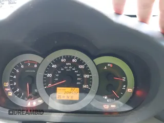 2006 Toyota RAV4 с VIN JTMBD33V466020182, выставлен на аукционе IAAI как лот 42533808 с пробегом 208 502 миль миль и . История ставок и продаж доступна на DreamBid. Изображение 7.