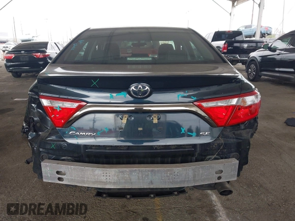 2015 Toyota Camry XLE with VIN 4T1BF1FK5FU996477, listed as a IAAI auction lot 42051830 with 102,226 mi miles. Bid and sale history available at carsss.com. Image 17.