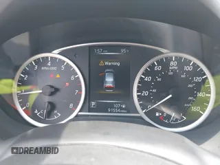 2017 Nissan Sentra SR z VIN 3N1AB7AP4HY249697, wystawiony jako IAAI lot #42332993 z przebiegiem 91 554 mil mil oraz . Historia ofert i sprzedaży dostępna na DreamBid. Obrazek 7.