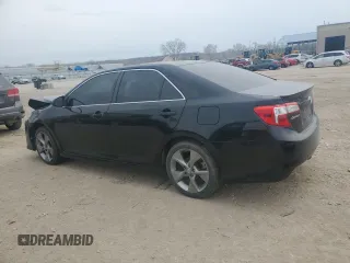 2014 Toyota Camry L with VIN 4T1BF1FK4EU862557, listed as a Copart auction lot 50756635 with 135,103 mi miles and Salvage Title. Bid and sale history available at carsss.com. Image 2.