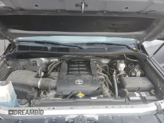 2017 Toyota Tundra SR z VIN 5TFUY5F18HX597005, wystawiony jako Copart lot #43058665 z przebiegiem 58 090 mil mil oraz Szkoda całkowita • Salvage title. Historia ofert i sprzedaży dostępna na DreamBid. Obrazek 11.