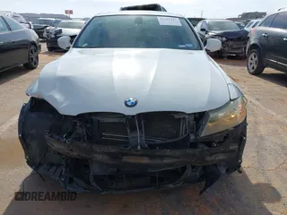 2011 BMW 3 Series 328i с VIN WBAPH7C54BE682973, выставлен на аукционе IAAI как лот 42235227 с пробегом 141 576 миль миль и . История ставок и продаж доступна на DreamBid. Изображение 13.