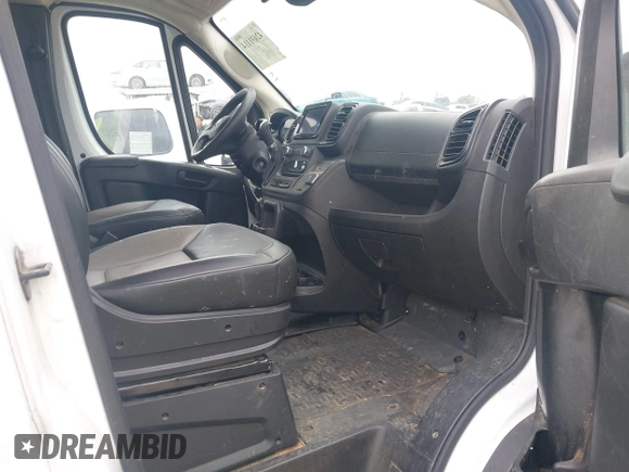2023 Ram ProMaster Cargo with VIN 3C6MRVJG9PE514115, listed as a IAAI auction lot 42031114 with 36,063 mi miles and . Bid and sale history available at DreamBid. Image 5.