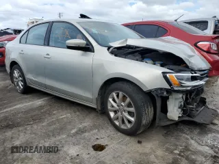 2011 Volkswagen Jetta SE z VIN 3VWDZ7AJXBM110445, wystawiony jako Copart lot #86899864 z przebiegiem Nie podano mil oraz Nie do naprawy • Non repairable. Historia ofert i sprzedaży dostępna na DreamBid. Obrazek 4.