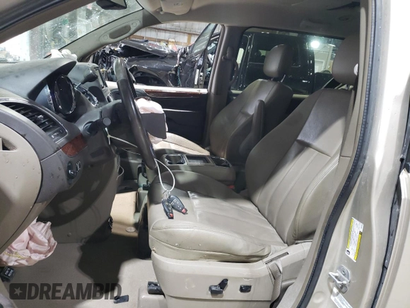 2013 Chrysler Town & Country Touring with VIN 2C4RC1BG3DR646854, listed as a Copart auction lot 51495465 with 172,912 mi miles and Salvage Title. Bid and sale history available at carsss.com. Image 7.