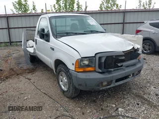 1999 Ford F-250 XL z VIN 1FTNF20L7XEA00374, wystawiony jako IAAI lot #42210425 z przebiegiem 73 885 mil mil oraz . Historia ofert i sprzedaży dostępna na DreamBid. Obrazek 1.