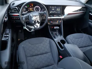 2022 Kia Niro LX with VIN KNDCB3LC6N5503153, listed as a Copart auction lot 84023874 with 71,601 mi miles and Salvage Title. Bid and sale history available at carsss.com. Image 8.