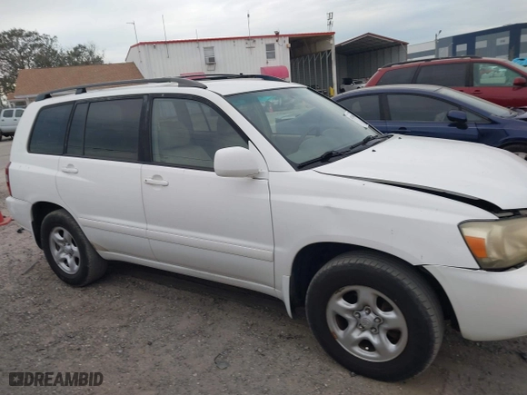2006 Toyota Highlander with VIN JTEGP21A860101367, listed as a IAAI auction lot 41316085 with 172,426 mi miles. Bid and sale history available at carsss.com. Image 13.