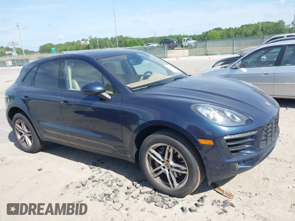 2015 Porsche Macan S with VIN WP1AB2A55FLB67075, listed as a IAAI auction lot 42068637 with 148,068 mi miles. Bid and sale history available at carsss.com. Image 13.