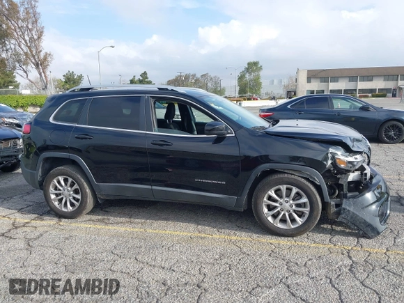 2019 Jeep Cherokee Latitude with VIN 1C4PJLCB8KD215423, listed as a IAAI auction lot 41911882 with 76,965 mi miles. Bid and sale history available at carsss.com. Image 13.
