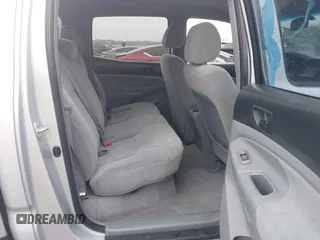 2008 Toyota Tacoma PreRunner with VIN 3TMJU62N78M064162, listed as a IAAI auction lot 41544142 with 195,525 mi miles. Bid and sale history available at carsss.com. Image 8.