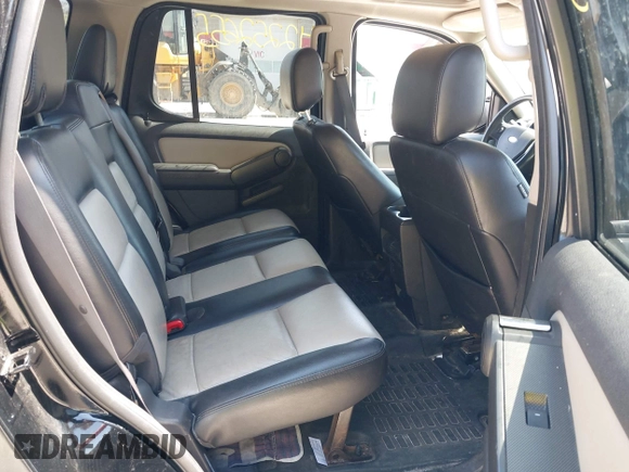 2007 Ford Explorer Sport Trac Limited с VIN 1FMEU538X7UA12888, выставлен на аукционе IAAI как лот 42252655 с пробегом 129 680 миль миль и . История ставок и продаж доступна на DreamBid. Изображение 8.