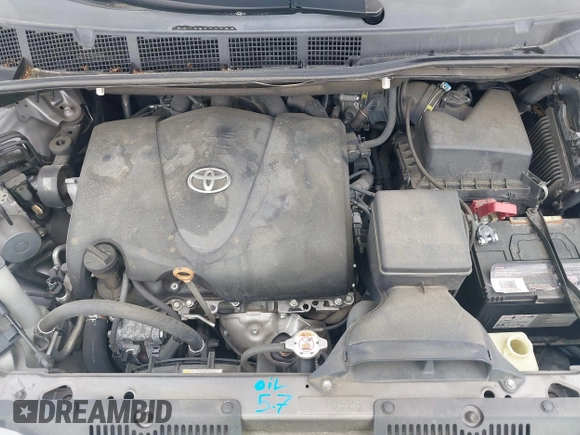 2017 Toyota Sienna LE Auto Access Seat with VIN 5TDKZ3DCXHS818669, listed as a IAAI auction lot 42198544 with 112,871 mi miles. Bid and sale history available at carsss.com. Image 10.