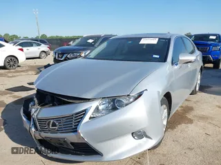 2015 Lexus ES 330 with VIN JTHBK1GG2F2179200, listed as a IAAI auction lot 42035802 with 149,275 mi miles and . Bid and sale history available at DreamBid. Image 18.