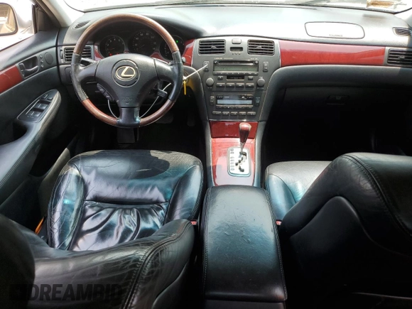2002 Lexus ES 300 with VIN JTHBF30G520020588, listed as a Copart auction lot 59204865 with 218,670 mi miles and Salvage title. Bid and sale history available at DreamBid. Image 8.