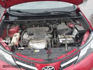2015 Toyota RAV4 XLE with VIN JTMWFREV0FD071962, listed as a IAAI auction lot 41955964 with 132,327 mi miles. Bid and sale history available at carsss.com. Image 10.