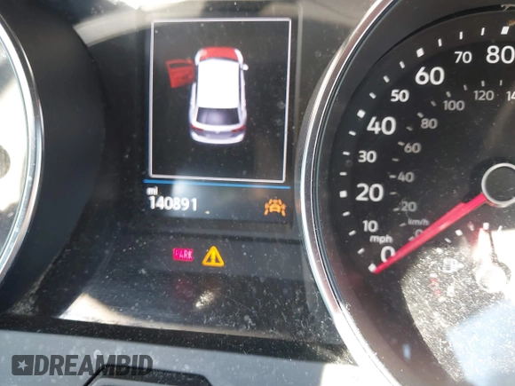 2019 Volkswagen Tiguan SE with VIN 3VV2B7AX9KM136359, listed as a IAAI auction lot 41426441 with 140,891 mi miles and . Bid and sale history available at DreamBid. Image 15.