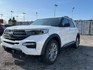 2020 Ford Explorer XLT with VIN 1FMSK8DH0LGA37008, listed as a Copart auction lot 55858655 with 75,527 mi miles and Clean Title. Bid and sale history available at carsss.com. Image 2.